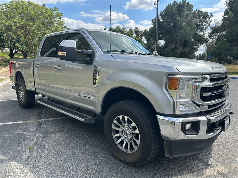 2022 Ford F-250 Lariat - Photo 3 - Hesperia, CA 92345