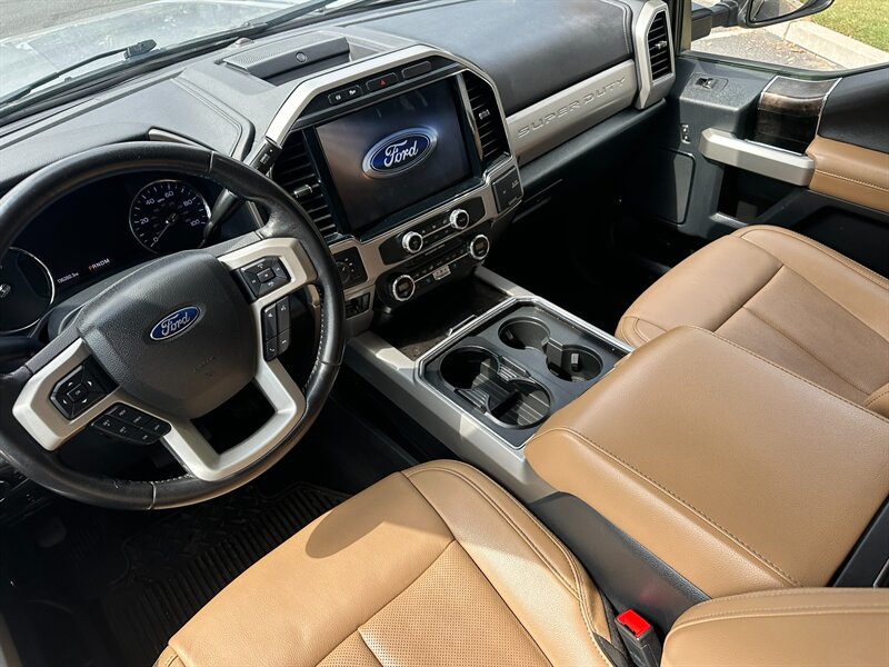 2022 Ford F-250 Lariat - Photo 10 - Hesperia, CA 92345