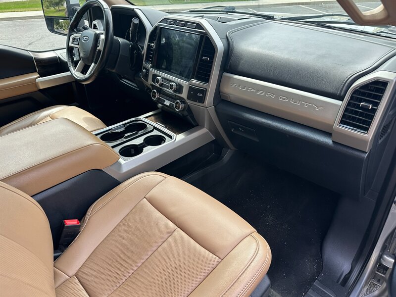 2022 Ford F-250 Lariat - Photo 14 - Hesperia, CA 92345