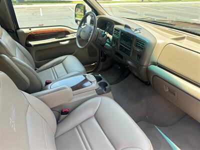 2000 Ford Excursion Limited   - Photo 14 - Hesperia, CA 92345