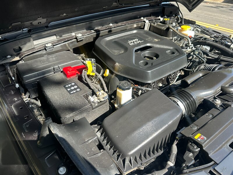 2021 Jeep Wrangler Unlimited 80th Anniversary Edition - Photo 17 - Hesperia, CA 92345
