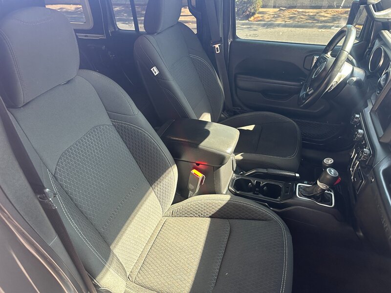 2021 Jeep Wrangler Unlimited 80th Anniversary Edition - Photo 14 - Hesperia, CA 92345