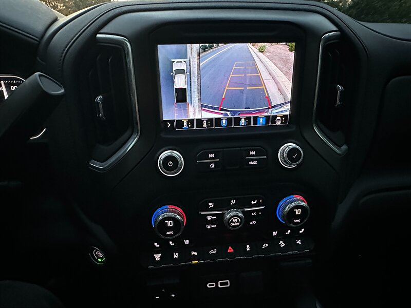 2023 GMC Sierra 2500HD AT4 - Photo 23 - Hesperia, CA 92345