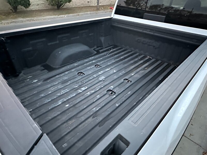 2023 GMC Sierra 2500HD AT4 - Photo 13 - Hesperia, CA 92345