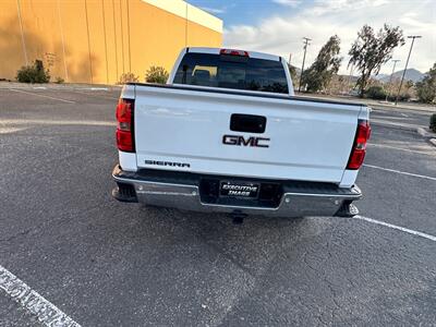 2015 GMC Sierra 1500 SLT   - Photo 9 - Hesperia, CA 92345