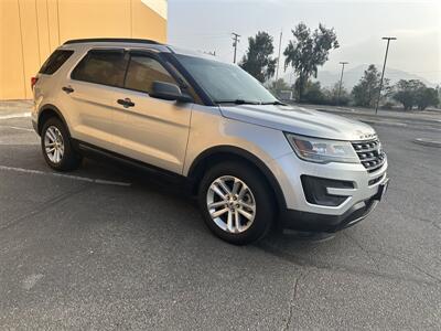 2017 Ford Explorer   - Photo 4 - Hesperia, CA 92345