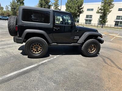 2013 Jeep Wrangler   - Photo 6 - Hesperia, CA 92345