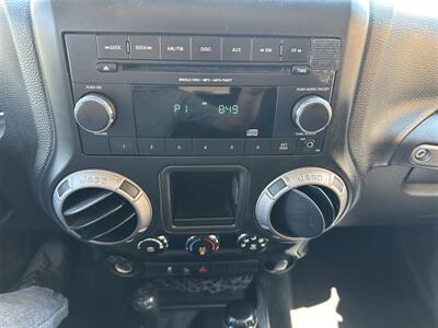 2013 Jeep Wrangler   - Photo 21 - Hesperia, CA 92345