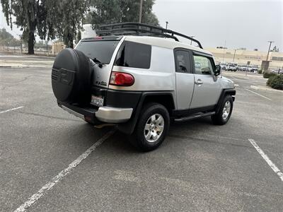 2007 Toyota FJ Cruiser   - Photo 8 - Hesperia, CA 92345