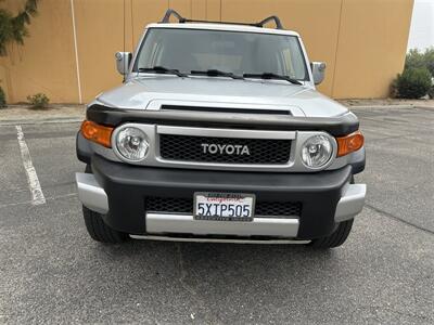 2007 Toyota FJ Cruiser   - Photo 2 - Hesperia, CA 92345