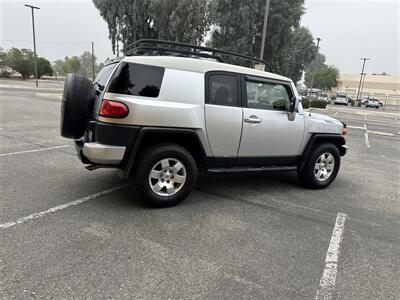 2007 Toyota FJ Cruiser   - Photo 7 - Hesperia, CA 92345