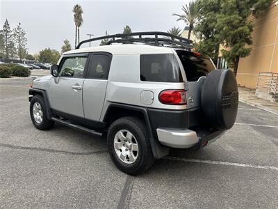 2007 Toyota FJ Cruiser   - Photo 12 - Hesperia, CA 92345