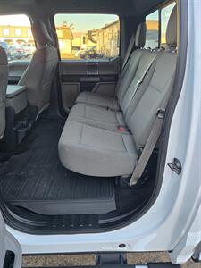 2017 Ford F-150 XLT   - Photo 13 - Hesperia, CA 92345