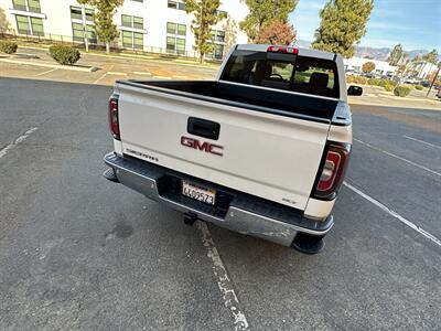 2018 GMC Sierra 1500 SLT   - Photo 8 - Hesperia, CA 92345