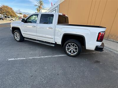 2018 GMC Sierra 1500 SLT   - Photo 12 - Hesperia, CA 92345