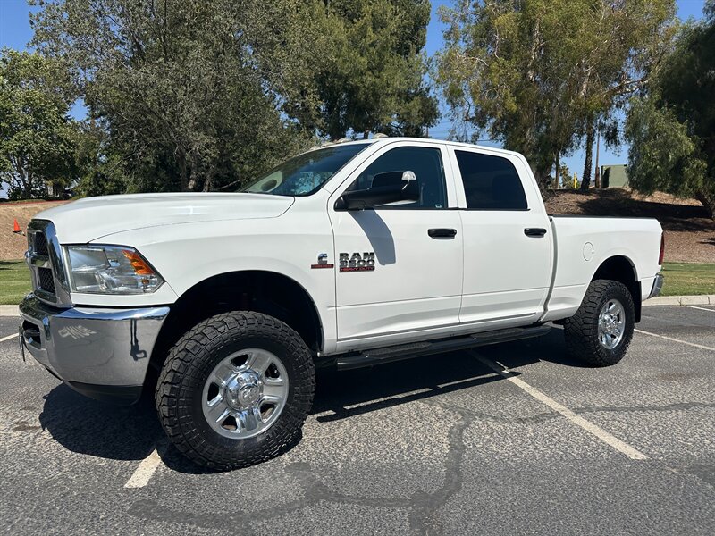 2018 RAM 3500 Tradesman   - Photo 1 - Hesperia, CA 92345