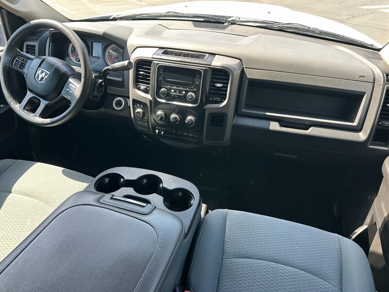 2018 RAM 3500 Tradesman - Photo 15 - Hesperia, CA 92345
