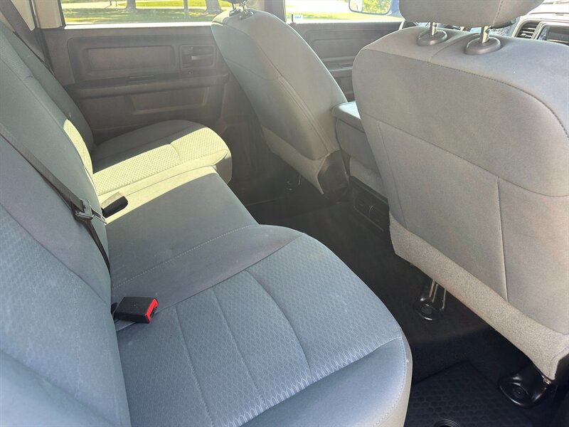 2018 RAM 3500 Tradesman - Photo 16 - Hesperia, CA 92345