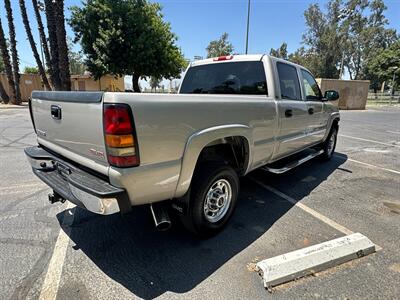 2004 GMC Sierra 2500HD SLT   - Photo 5 - Hesperia, CA 92345