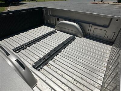 2004 GMC Sierra 2500HD SLT   - Photo 9 - Hesperia, CA 92345