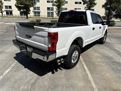 2017 Ford F-350 XLT   - Photo 7 - Hesperia, CA 92345