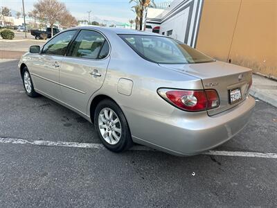 2004 Lexus ES 330   - Photo 12 - Hesperia, CA 92345