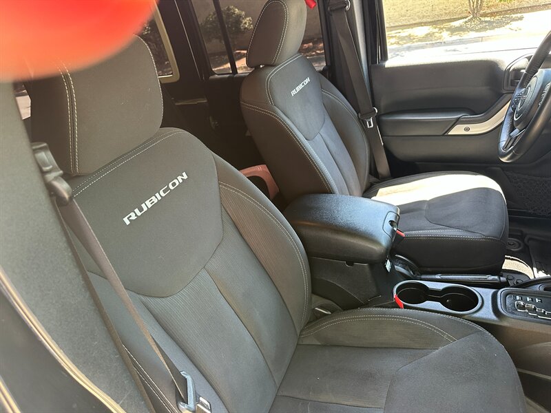 2017 Jeep Wrangler Unlimited Rubicon - Photo 13 - Hesperia, CA 92345