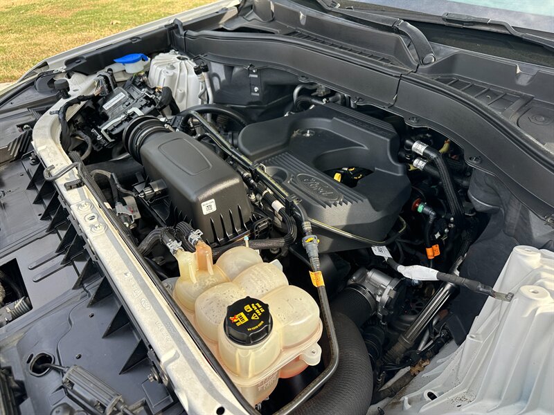 2020 Ford Explorer - Photo 16 - Hesperia, CA 92345