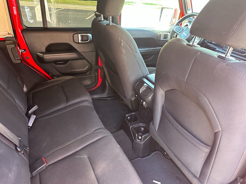 2019 Jeep Wrangler Unlimited Sahara - Photo 17 - Hesperia, CA 92345