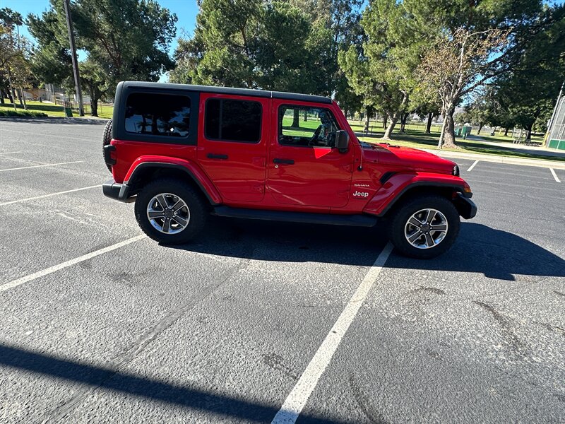 2019 Jeep Wrangler Unlimited Sahara - Photo 4 - Hesperia, CA 92345
