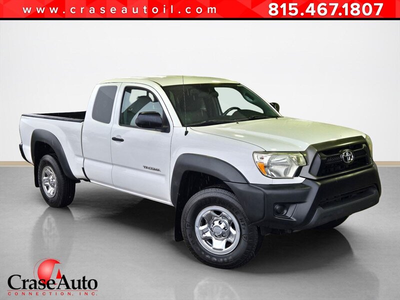 Super White 2015 Toyota Tacoma Access Cab i4 4WD Pickup Truck Four-Wheel Drive 5-Speed Automatic