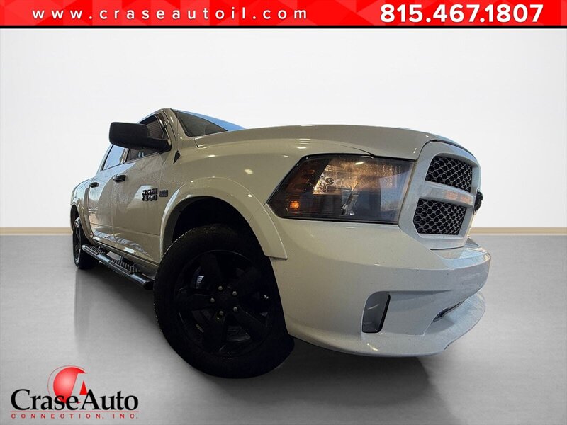 2016 RAM 1500 Express Crew Cab 4WD