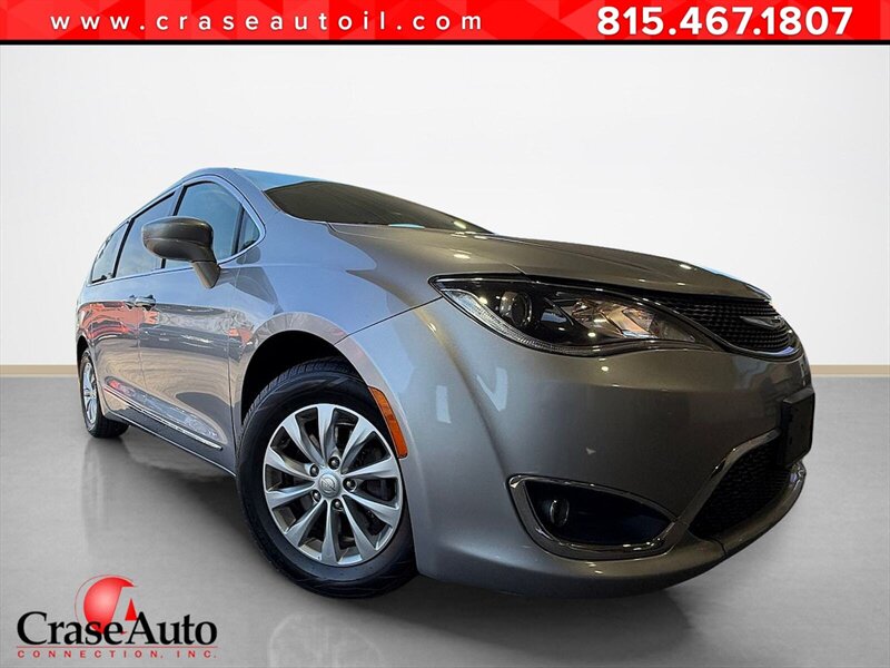 Billet Silver Metallic Clear Coat 2018 Chrysler Pacifica Touring L FWD Minivan Front-Wheel Drive 9-Speed Automatic