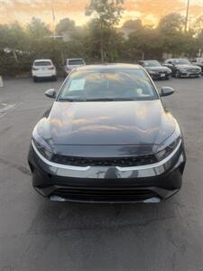 2023 Kia Forte LXS - Photo 2 - Fallbrook, CA 92028