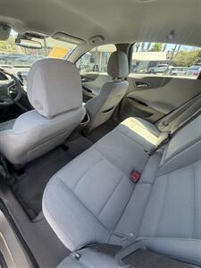 2022 Chevrolet Malibu LT - Photo 9 - Fallbrook, CA 92028