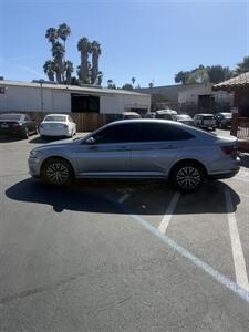 2021 Volkswagen Jetta SE - Photo 8 - Fallbrook, CA 92028