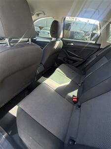 2021 Volkswagen Jetta SE - Photo 9 - Fallbrook, CA 92028