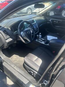2018 Nissan Altima 2.5 SR - Photo 9 - Fallbrook, CA 92028
