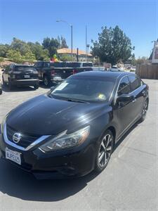 2018 Nissan Altima 2.5 SR - Photo 1 - Fallbrook, CA 92028