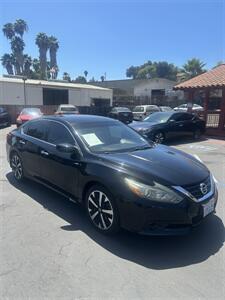 2018 Nissan Altima 2.5 SR - Photo 3 - Fallbrook, CA 92028