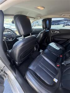 2016 Chrysler 200 Limited Platinum - Photo 8 - Fallbrook, CA 92028