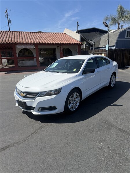 2018 Chevrolet Impala LS Fleet   - Photo 1 - Fallbrook, CA 92028