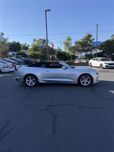 2019 Chevrolet Camaro LT - Photo 4 - Fallbrook, CA 92028
