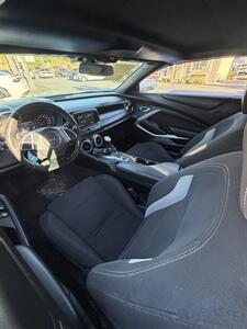 2019 Chevrolet Camaro LT - Photo 9 - Fallbrook, CA 92028