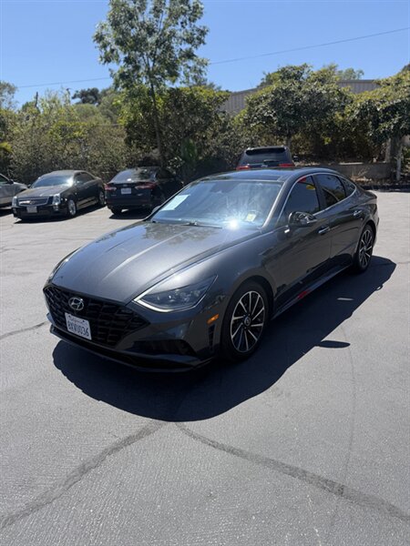 2021 Hyundai SONATA Limited  