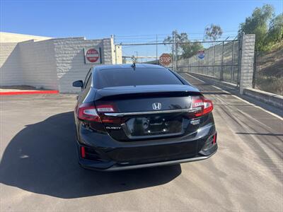 2018 Honda Clarity Plug-In Hybrid Touring   - Photo 13 - Escondido, CA 92025