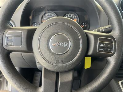 2014 Jeep Patriot Sport   - Photo 6 - Escondido, CA 92025