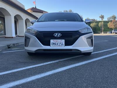 2019 Hyundai IONIQ Hybrid Blue   - Photo 9 - Escondido, CA 92025