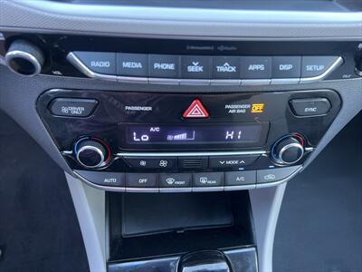 2019 Hyundai IONIQ Hybrid Blue   - Photo 24 - Escondido, CA 92025