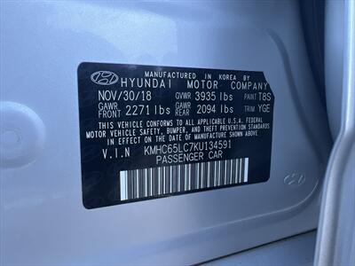 2019 Hyundai IONIQ Hybrid Blue   - Photo 27 - Escondido, CA 92025